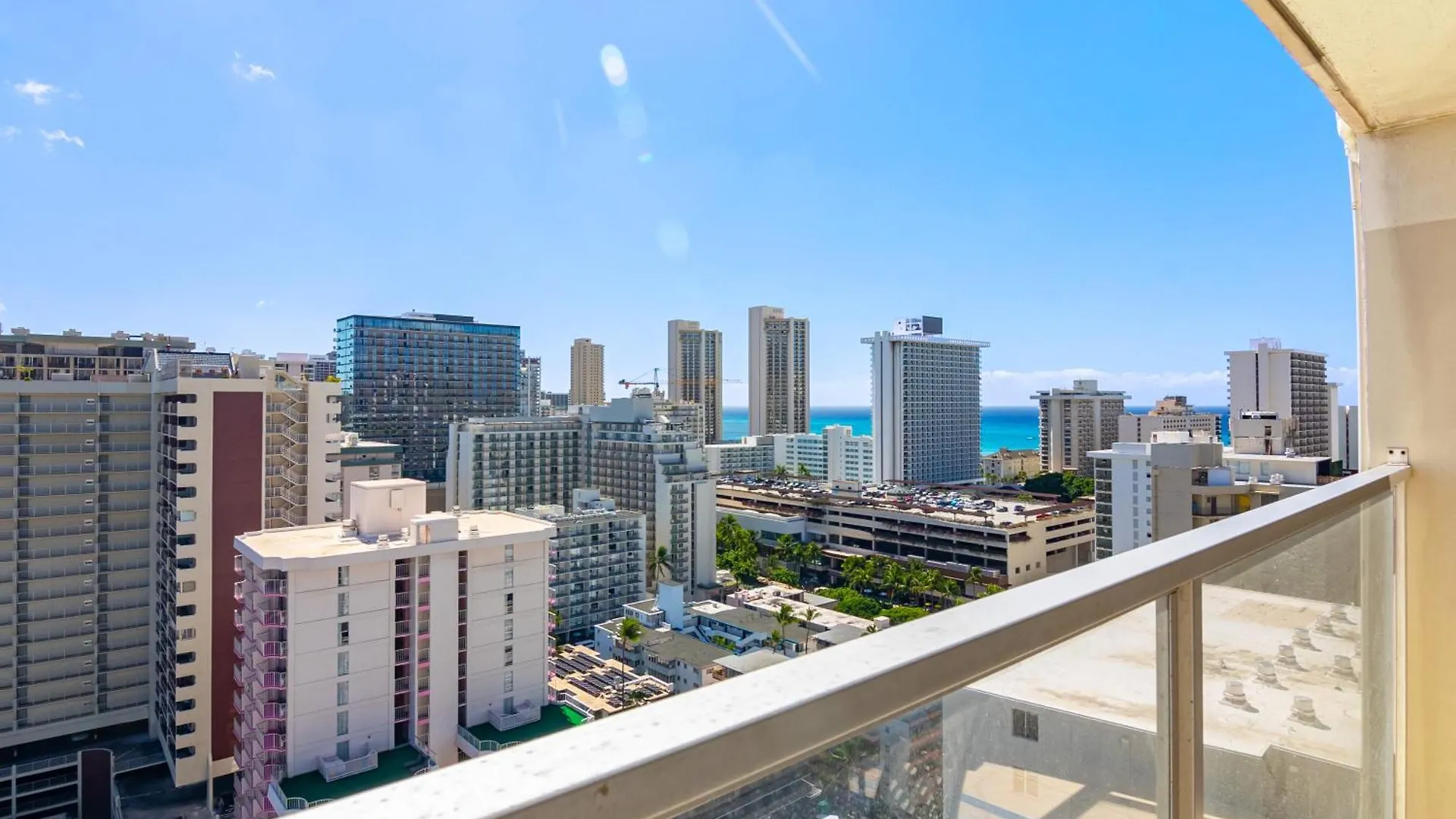 Apartment Newly Renovated With Ocean View Near Waikiki Beach Honolulu